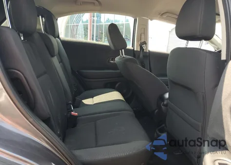 2021 Honda Hr-V Lx z USA, uszkodzony, nr VIN 3CZRU6H36MM719683